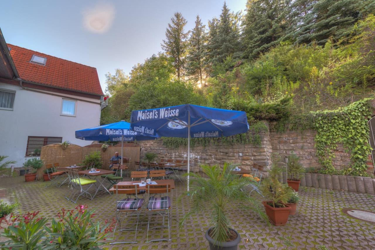 Hotel - Pension & Gaststaette "Alter Koenig" Hettstedt ภายนอก รูปภาพ