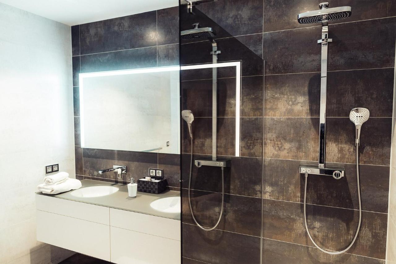 Hotel - Pension & Gaststaette "Alter Koenig" Hettstedt ภายนอก รูปภาพ